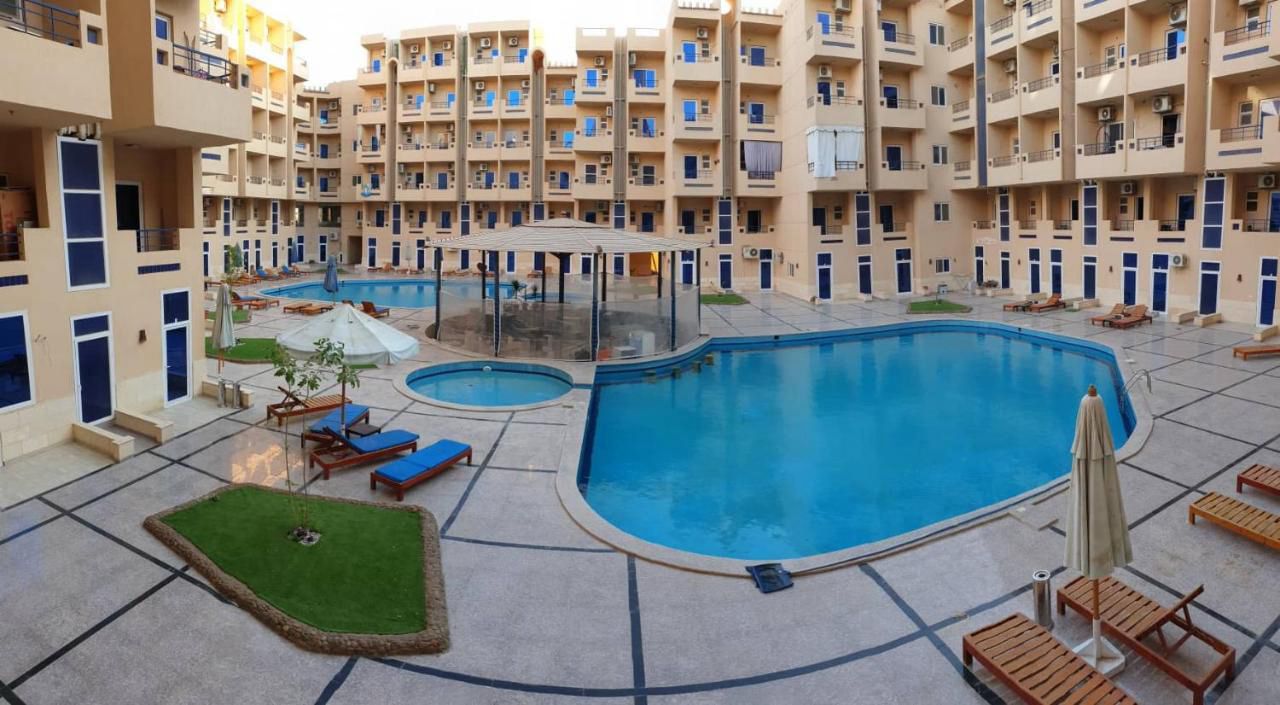 6d54d361-a46d-4a3d-b046-231c6004103c