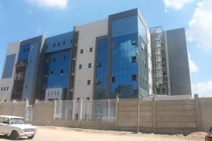 d2a591c3-11ed-4fbe-8b00-38b9baa32e8d